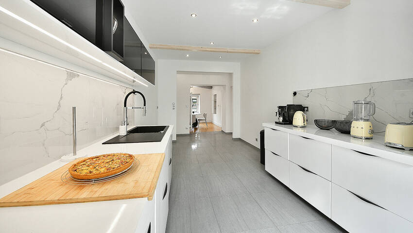 58618452d - Attribut alt par défaut.