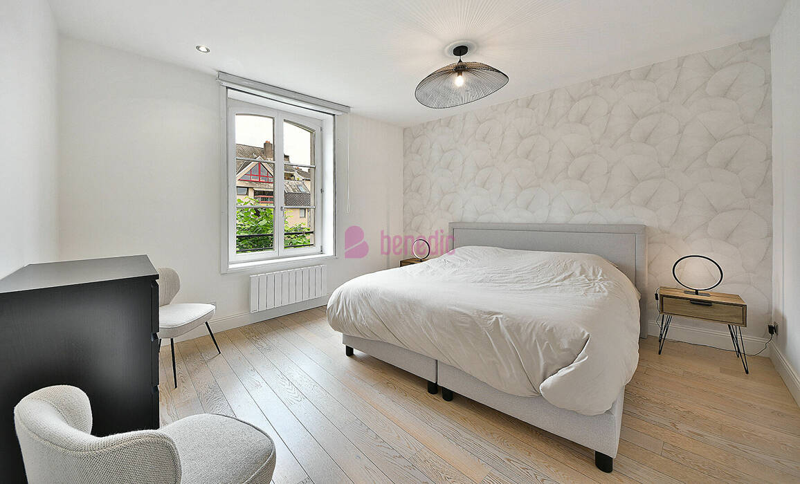 58618452j - Attribut alt par défaut.