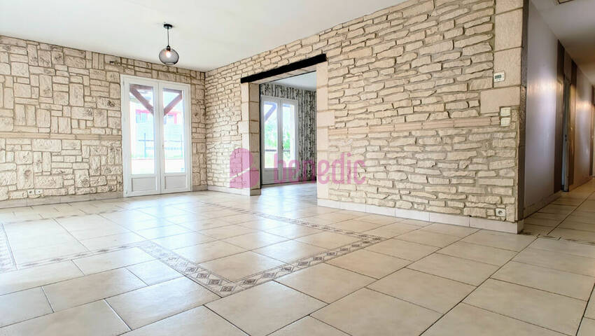 58634692h - Attribut alt par défaut.