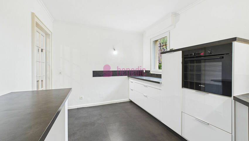 58263703e - Attribut alt par défaut.