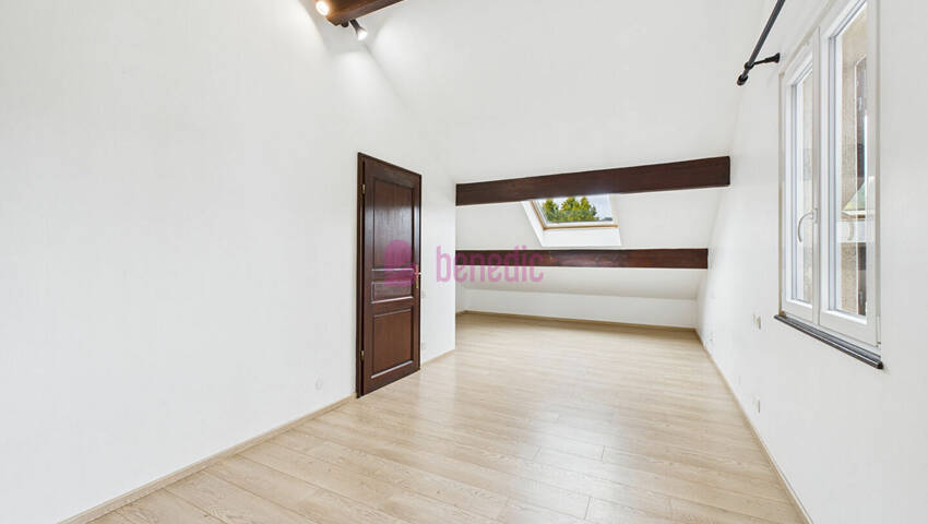 58263703n - Attribut alt par défaut.