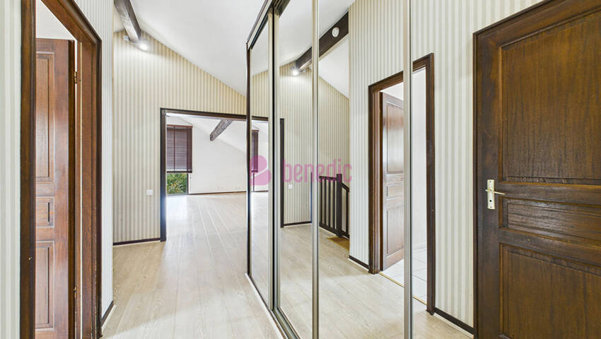 58263703o - Attribut alt par défaut.