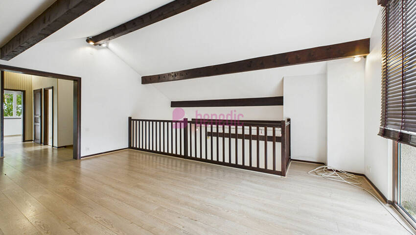 58263703r - Attribut alt par défaut.