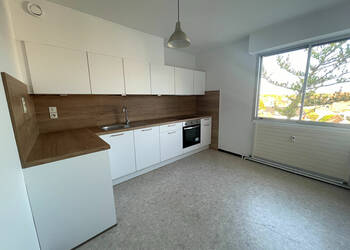 58652416c - Attribut alt par défaut.