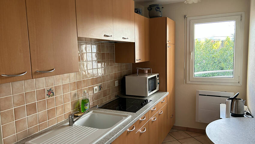 58635234b - Attribut alt par défaut.