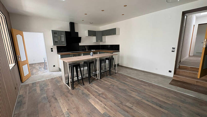 58464105g - Attribut alt par défaut.