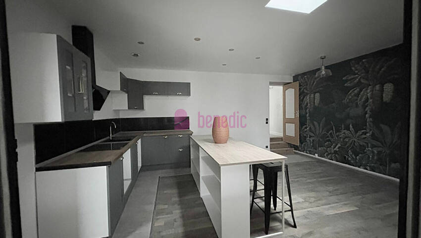 58464105l - Attribut alt par défaut.