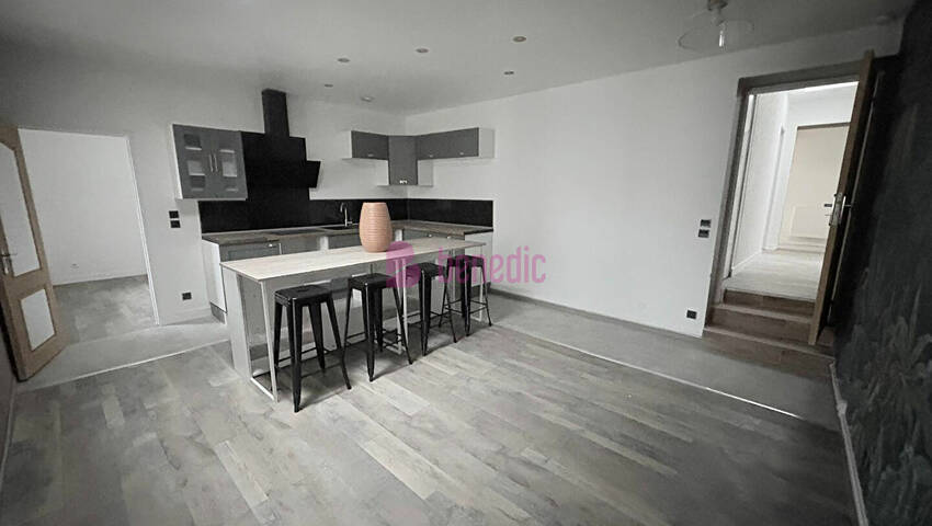 58464105n - Attribut alt par défaut.