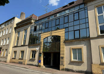 58743058a - Attribut alt par défaut.