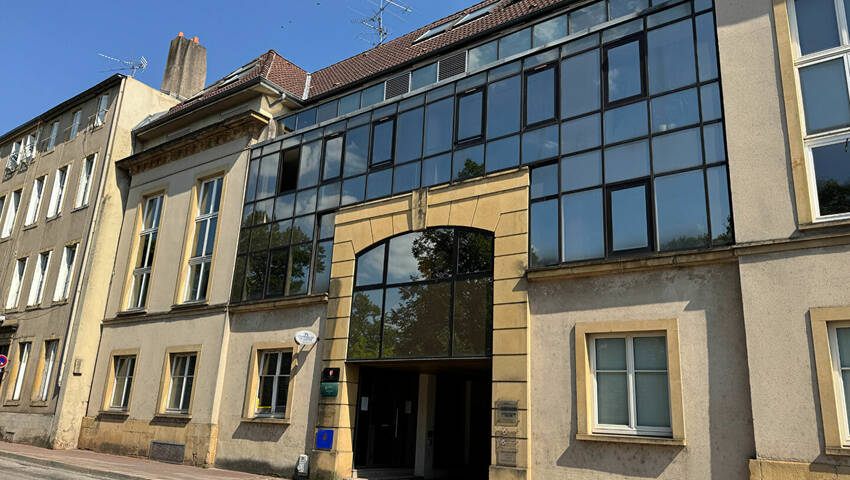 58743058a - Attribut alt par défaut.