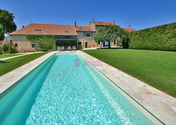 58408956b - Attribut alt par défaut.