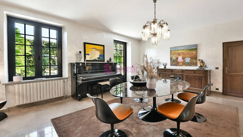 58408956f - Attribut alt par défaut.