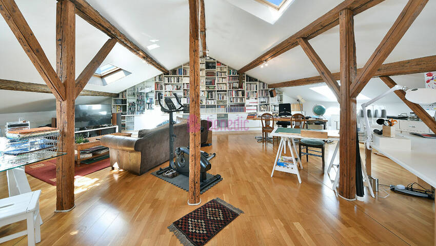 58408956u - Attribut alt par défaut.