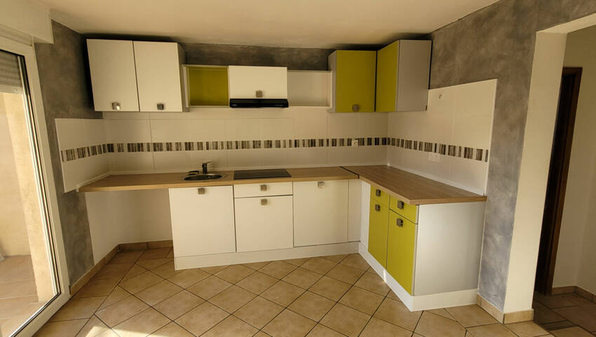 58765350c - Attribut alt par défaut.