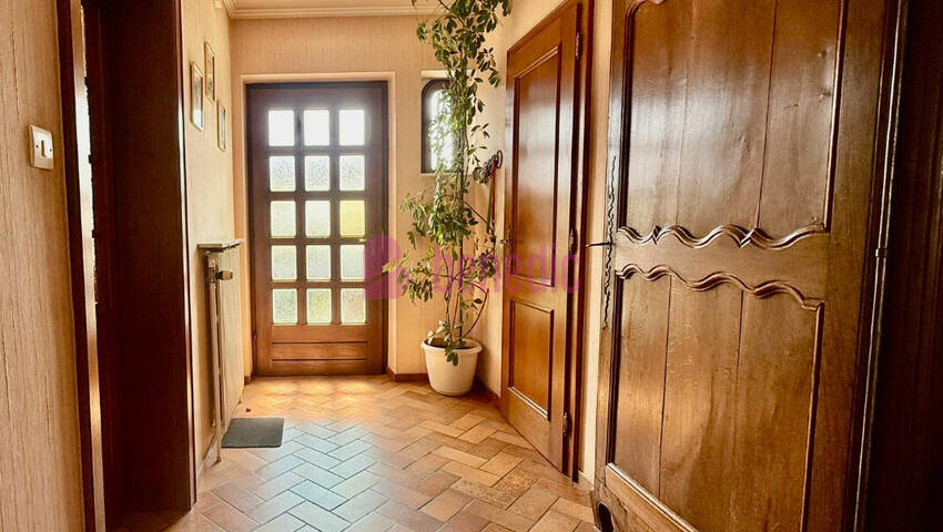 52961158d - Attribut alt par défaut.