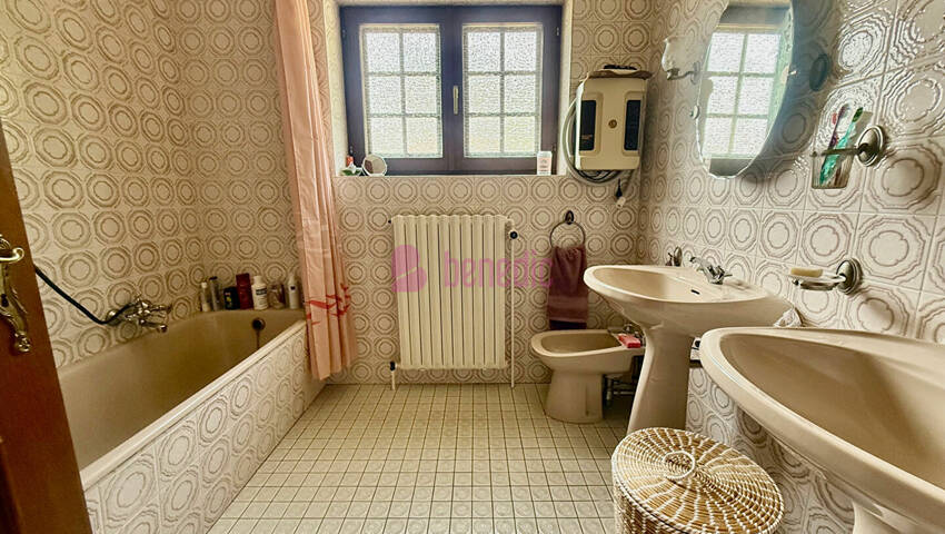 52961158k - Attribut alt par défaut.