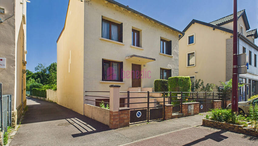 55022599a - Attribut alt par défaut.