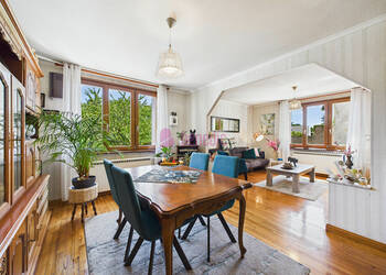 55022599b - Attribut alt par défaut.