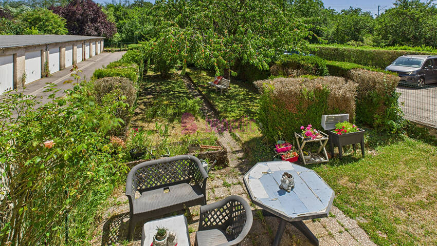 55022599c - Attribut alt par défaut.