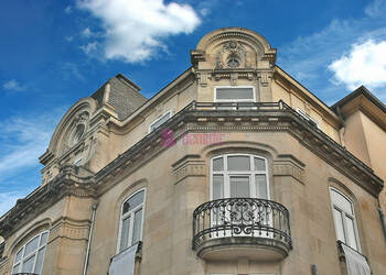 58776445a - Attribut alt par défaut.