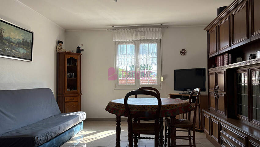 58796247a - Attribut alt par défaut.