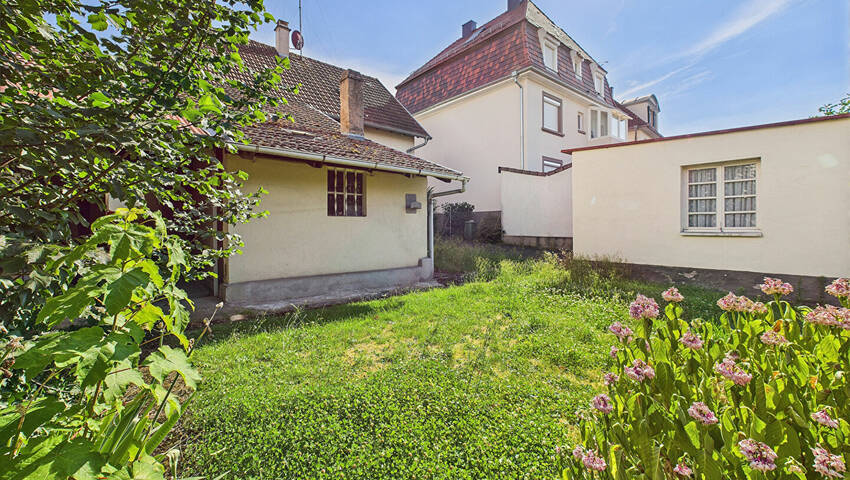 58776596a - Attribut alt par défaut.