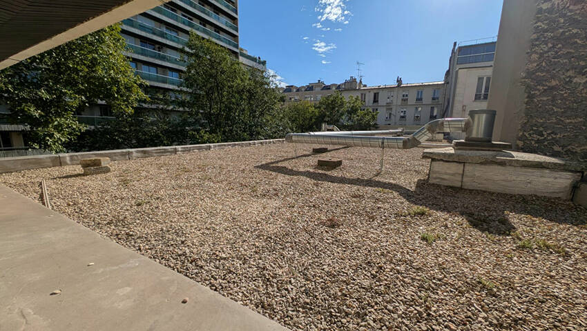 58353096f - Attribut alt par défaut.