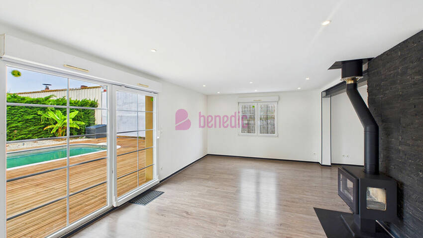 58809070h - Attribut alt par défaut.