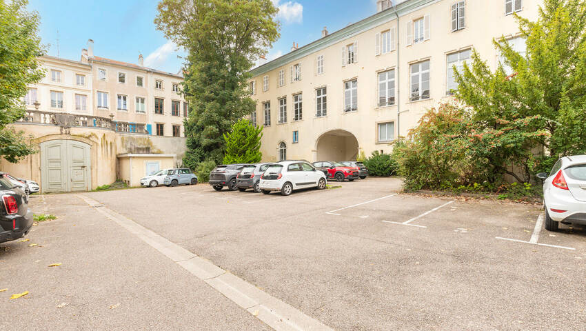 58834466v - Attribut alt par défaut.