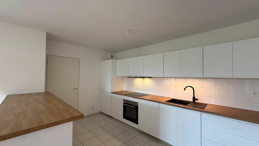 58848901a - Attribut alt par défaut.