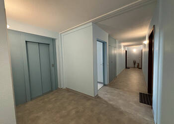 58851651b - Attribut alt par défaut.