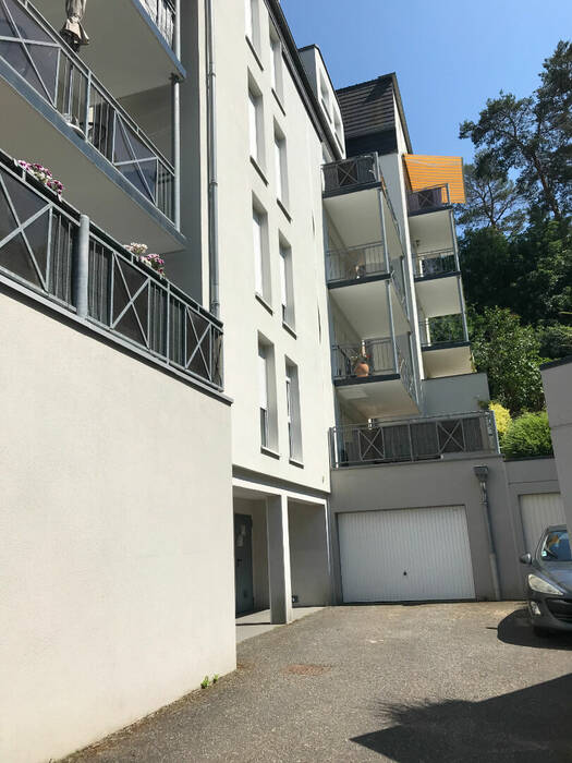 58851651c - Attribut alt par défaut.