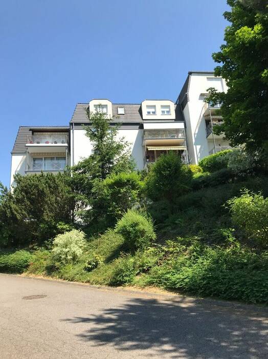 58851651b - Attribut alt par défaut.