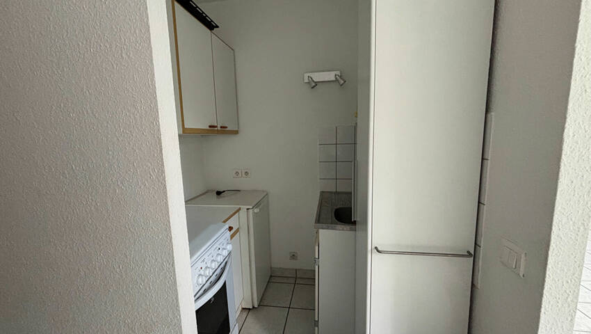 58851651f - Attribut alt par défaut.