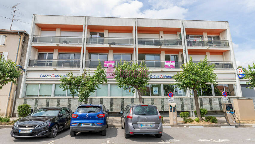 58853211a - Attribut alt par défaut.