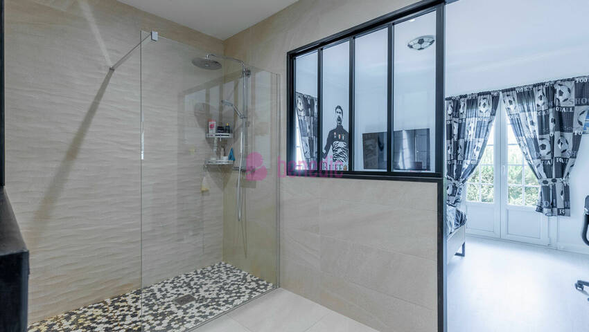 57692131o - Attribut alt par défaut.