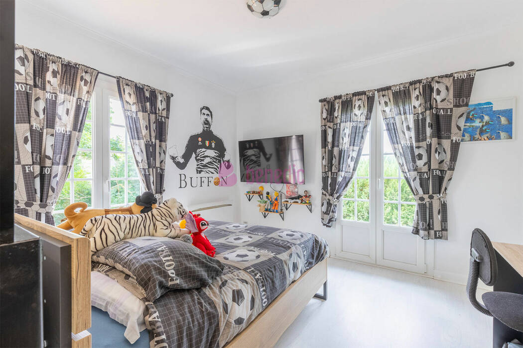 57692131p - Attribut alt par défaut.