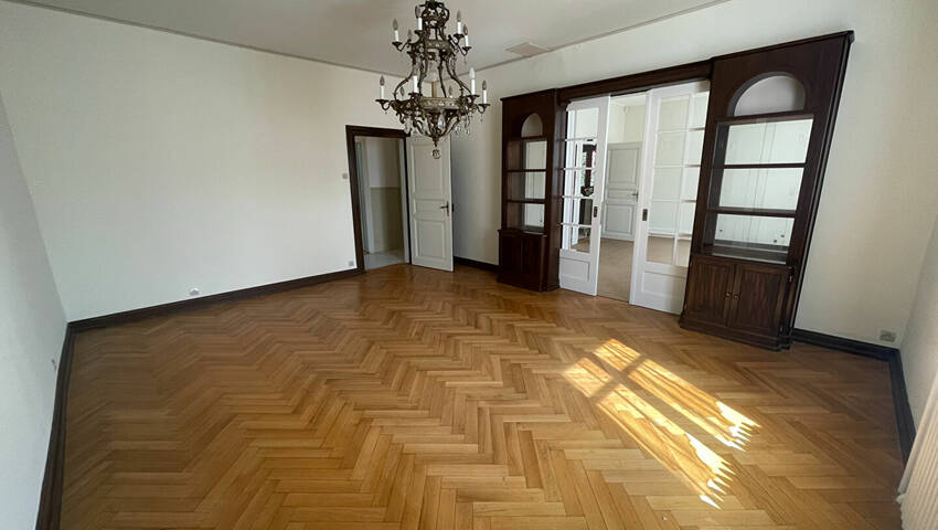 58814958a - Attribut alt par défaut.