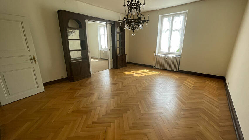 58814958b - Attribut alt par défaut.