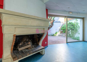 58411903b - Attribut alt par défaut.