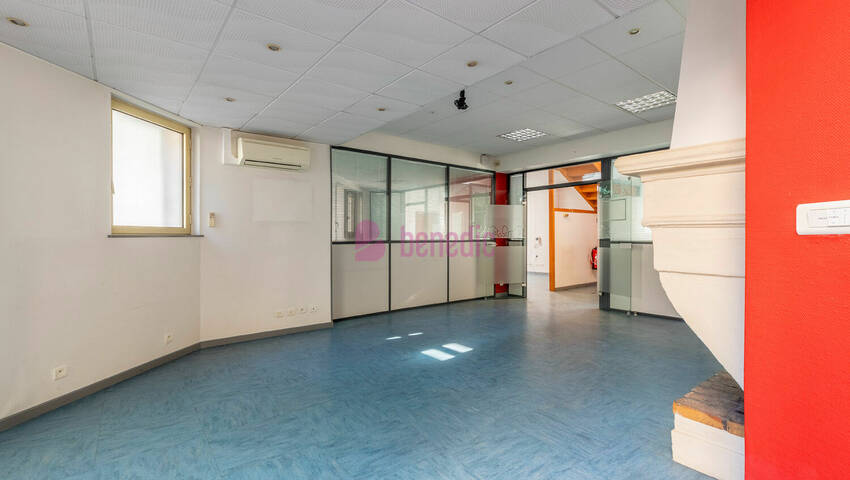 58411903g - Attribut alt par défaut.