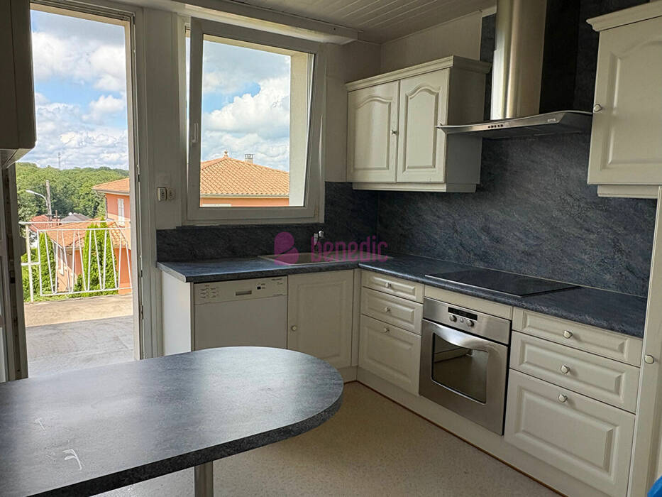 58936902c - Attribut alt par défaut.