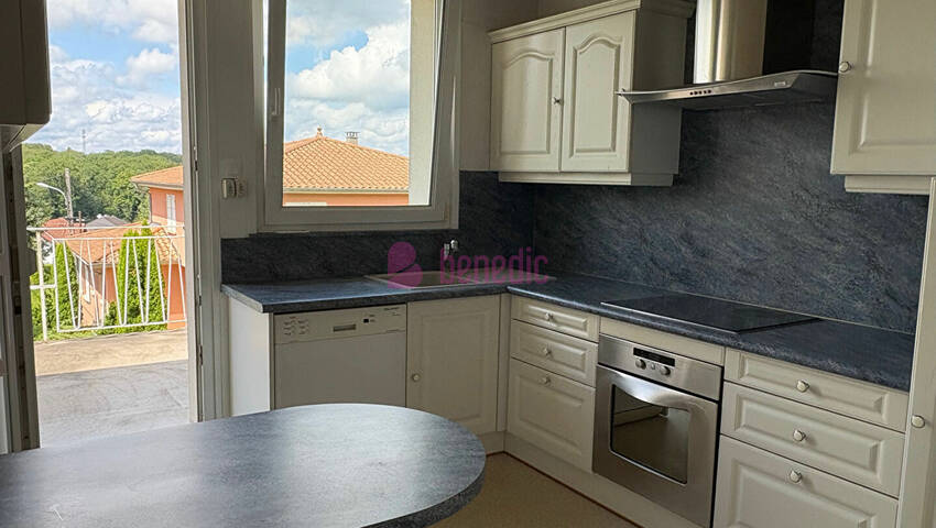 58936902d - Attribut alt par défaut.