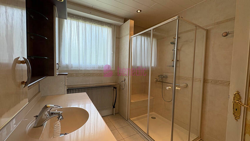 58936902f - Attribut alt par défaut.