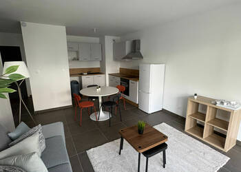 58867977a - Attribut alt par défaut.