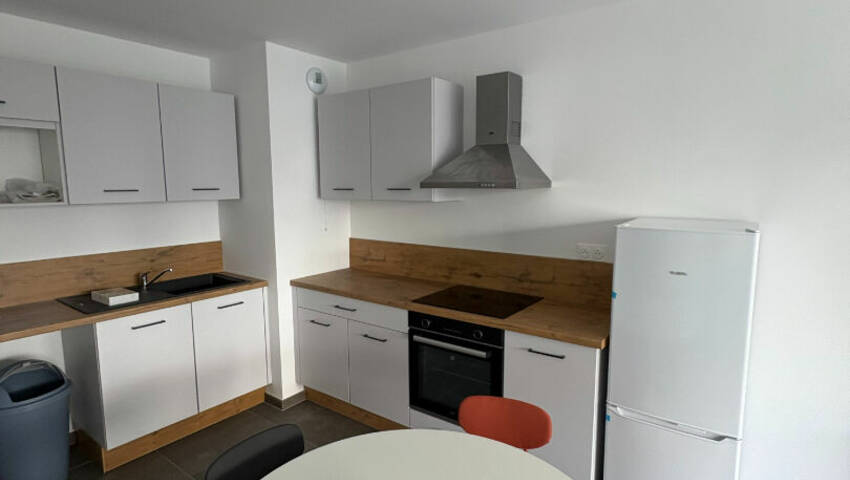 58867977h - Attribut alt par défaut.