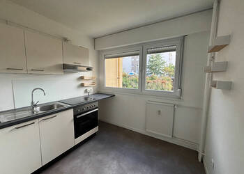 59027790c - Attribut alt par défaut.