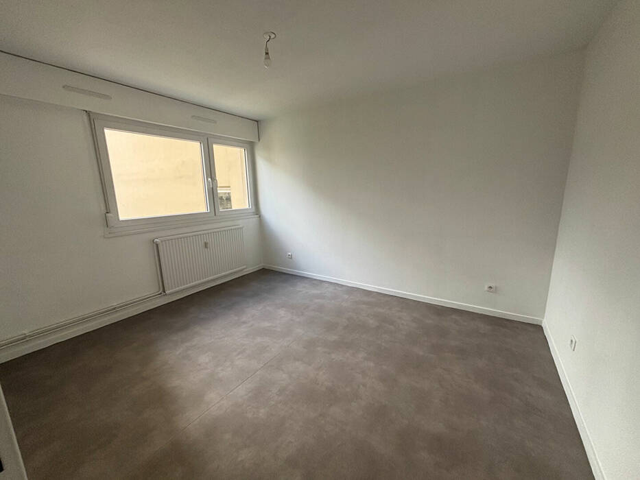 59027790d - Attribut alt par défaut.