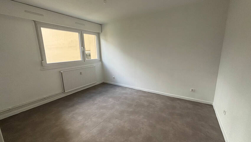 59027790d - Attribut alt par défaut.