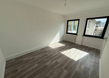 59027188a - Attribut alt par défaut.